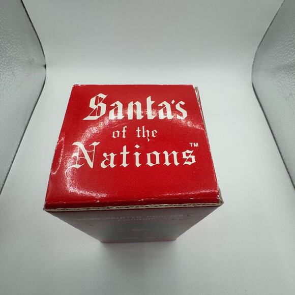 Figurine Santa's of the Nations - China / Vintage Figurine / Christmas/1991 NIB - Picture 5 of 9